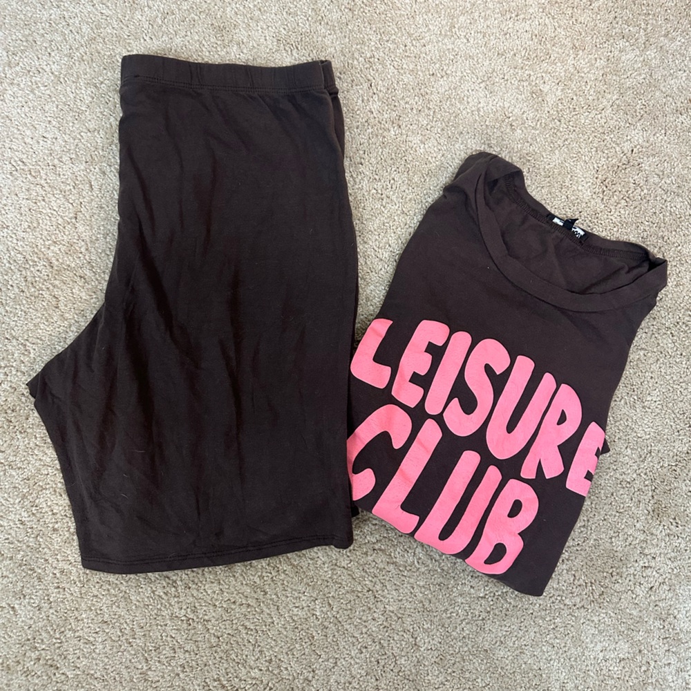 Fashion Nova biker shorts set